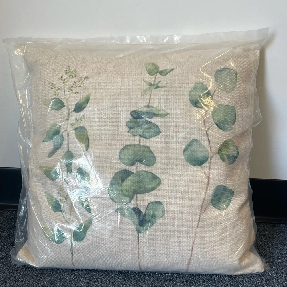 Fennco Styles Botany Collection Eucalyptus Botanical Print Throw Pillow NWOT